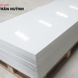Giá đá nhân tạo màu trắng bao nhiêu