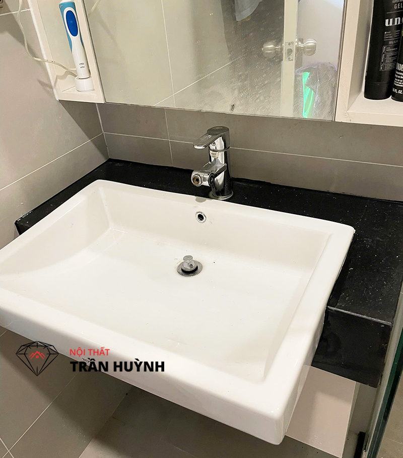 Bàn Lavabo Đá Kim Sa Trung – Vẻ Đẹp Vượt Thời Gian| Dự Án Khách P9, Quận Phú Nhuận
