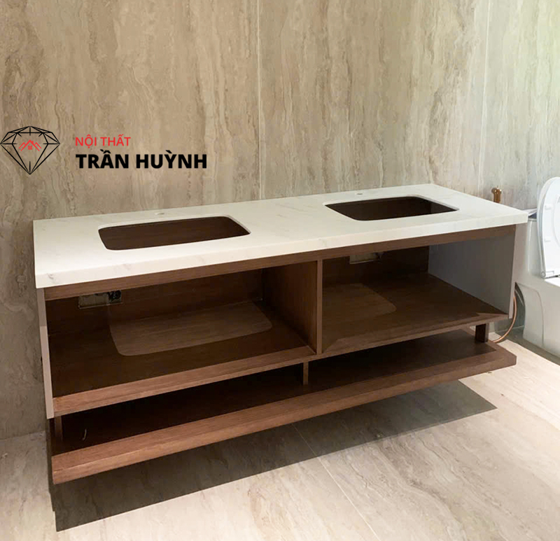 Dự Án Thảo Điền Quận 2: Mặt Bàn Lavabo Đá Vân Mây Sang Trọng