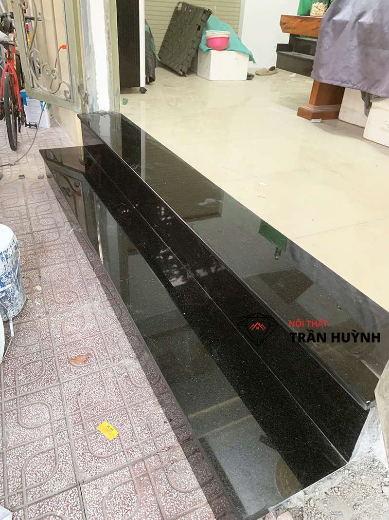 Mặt Bếp Đá Lamar Trắng Trơn & Bậc Cấp Kim Sa Trung - Thi Công Dự Án Khách Tân Hiệp 24, Huyện Hóc Môn