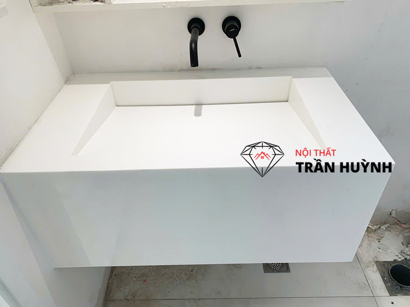 Masteri Quận 9 | Thi Công Mặt Bàn Đảo, Lavabo, Bồn Tắm Bằng Đá Solid Surface – Tinh Tế Từng Chi Tiết