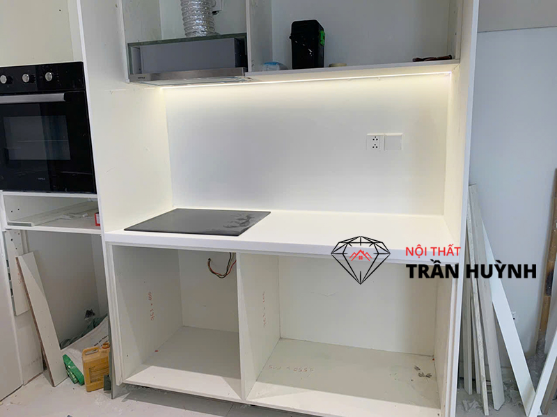 Masteri Quận 9 | Thi Công Mặt Bàn Đảo, Lavabo, Bồn Tắm Bằng Đá Solid Surface – Tinh Tế Từng Chi Tiết