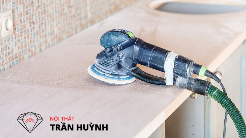 Cách Làm Sạch Bàn Đá Nhân Tạo Nhanh – Sạch – Không Làm Xước Bề Mặt