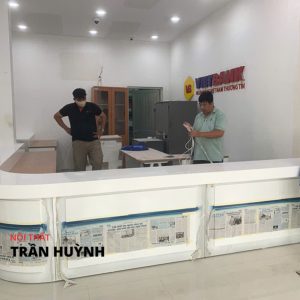 Dự Án CN VietinBank: Quầy Giao Dịch Đá Solid Surface tại Cần Thơ