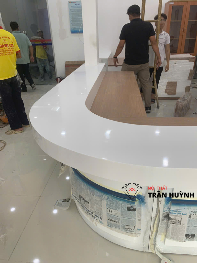 Dự Án CN VietinBank: Quầy Giao Dịch Đá Solid Surface tại Cần Thơ