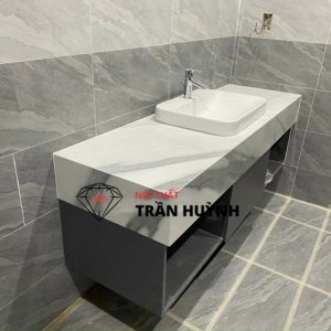 Đá Lamar Ốp Lavabo Có Tốt Không? Ưu – Nhược Điểm & Ứng Dụng Thực Tế