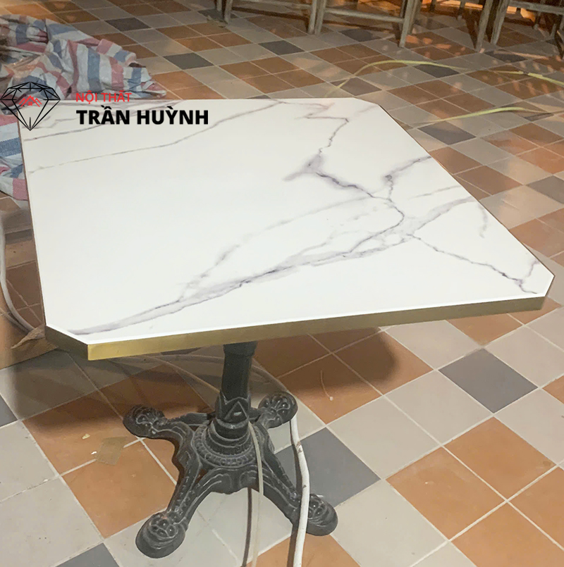 Hình ảnh Thực tế Dự Án Mặt Bàn Đá Vân Mây Tại Cần Thơ