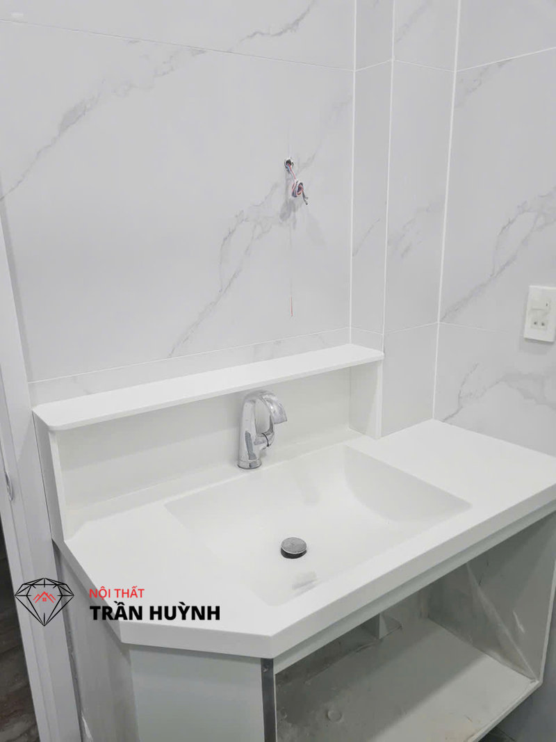 Dự Án Lavabo Liền Khối Solid Surface Màu Trắng 103A Bùi Thị Xuân, Quận 1
