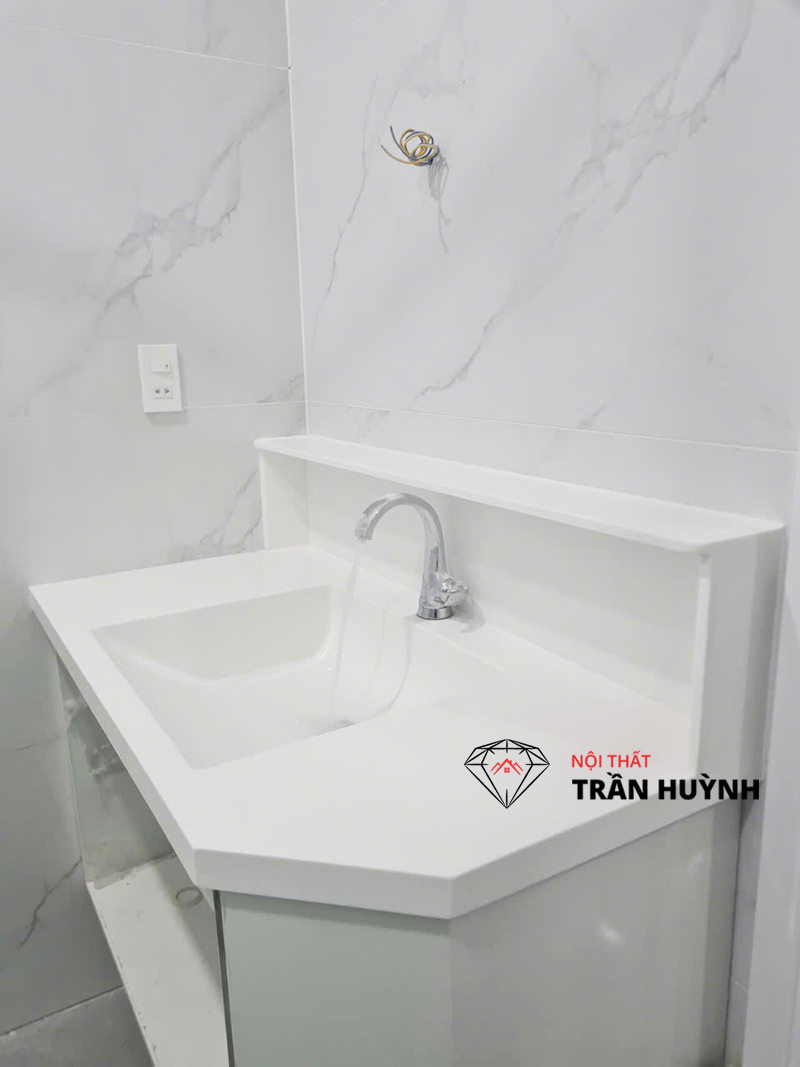 Dự Án Lavabo Liền Khối Solid Surface Màu Trắng 103A Bùi Thị Xuân, Quận 1