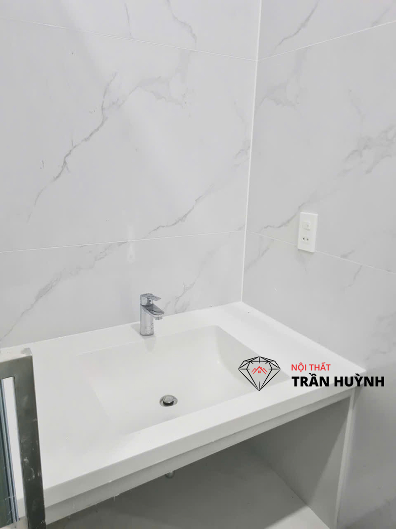 Dự Án Lavabo Liền Khối Solid Surface Màu Trắng 103A Bùi Thị Xuân, Quận 1