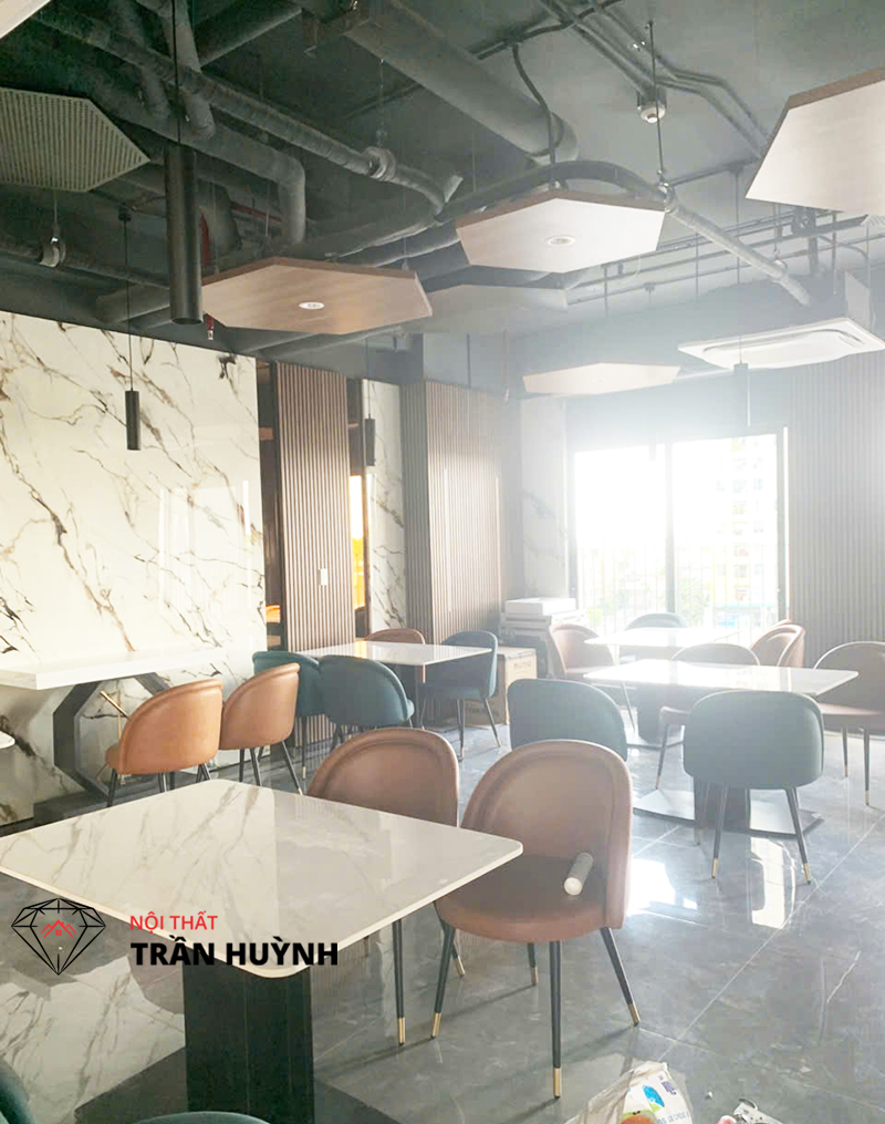 Dự Án Thi Công Thực Tế Tại Bcons Dĩ An Bình Dương – Hạng Mục Quầy Buffet, Quầy Bar, Quầy Lễ Tân, Bàn Ăn & Lavabo Đá Solid Surface Cao Cấp