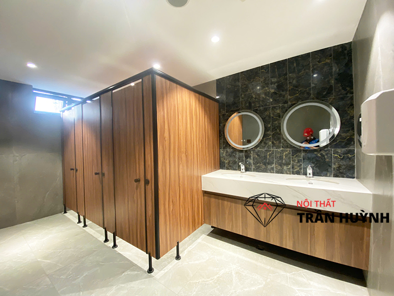 Dự Án Thi Công Thực Tế Tại Bcons Dĩ An Bình Dương – Hạng Mục Quầy Buffet, Quầy Bar, Quầy Lễ Tân, Bàn Ăn & Lavabo Đá Solid Surface Cao Cấp