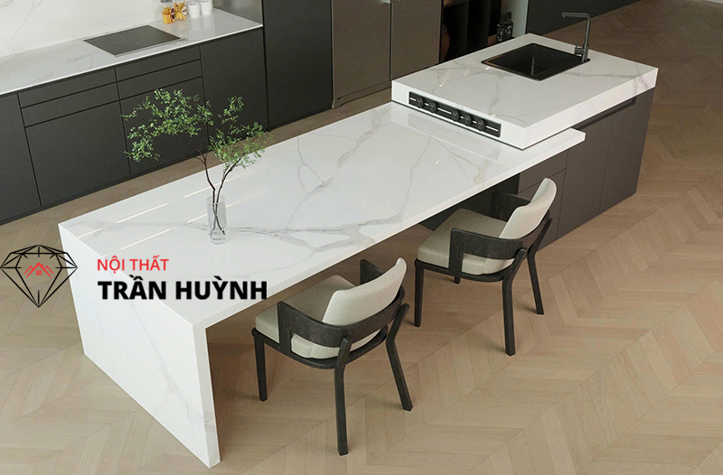 So Sánh Đá Solid Surface Và Đá Quartz – Nên Chọn Loại Nào Cho Nhà Bếp?