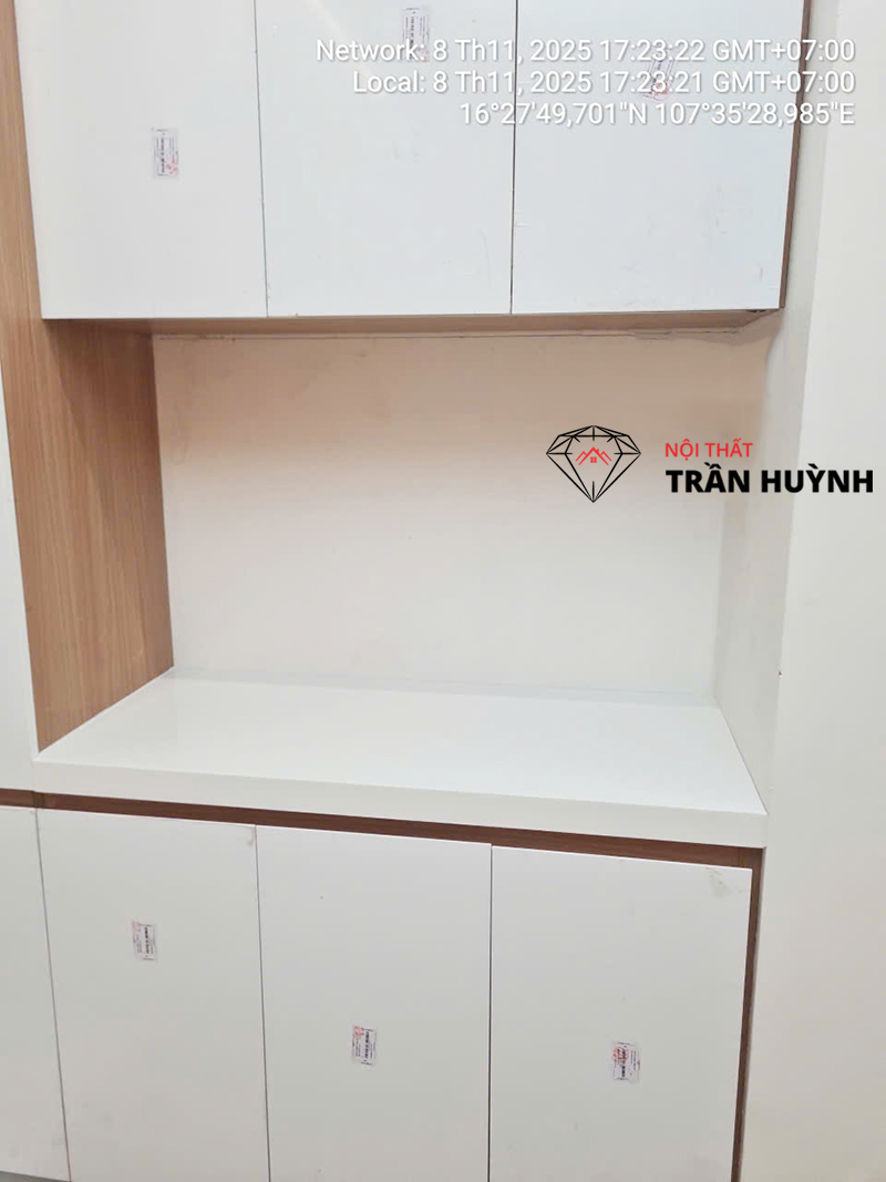 Thi Công Đá Solid Surface Tại Bệnh Viện Quốc Tế Huế – Hoàn Thiện Quầy Lễ Tân, Mặt Bếp & Lavabo Hiện Đại