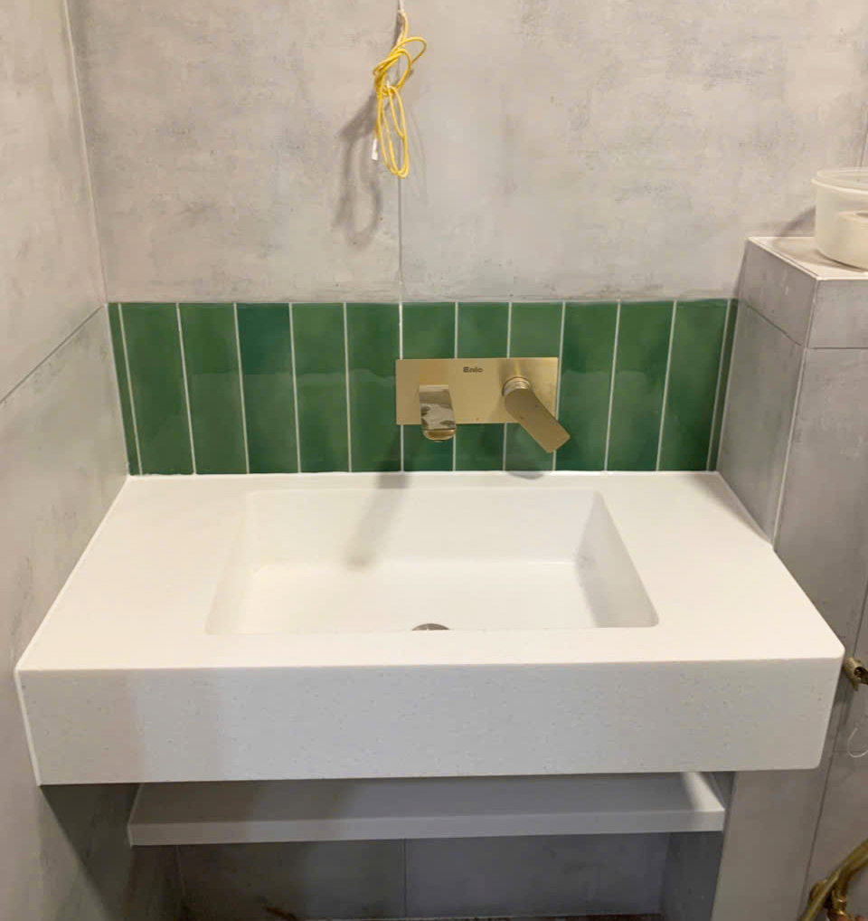 Dự Án Lavabo Trắng Treo Tường Tại Quận 11 – Thi Công Thực Tế Tại 154 Tôn Thất Hiệp P11