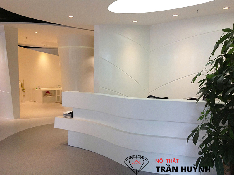 Khám Phá Công Nghệ Uốn Cong Đá Solid Surface – Đổi Mới Tư Duy Nội Thất