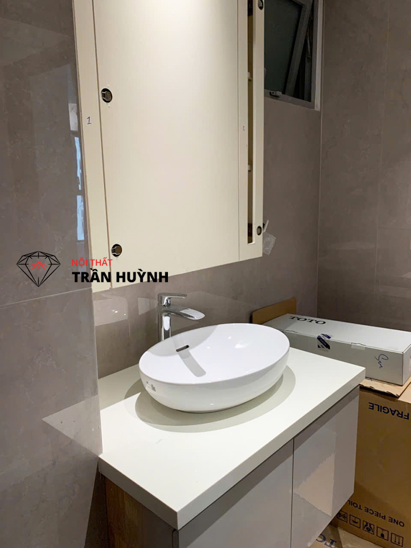 Hoàn Thiện Thi Công Đá Solid Surface Mặt Bếp, Lavabo, Bàn Đảo Tại Căn Hộ Quận 7