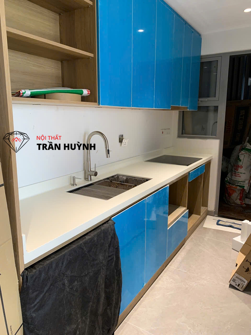 Hoàn Thiện Thi Công Đá Solid Surface Mặt Bếp, Lavabo, Bàn Đảo Tại Căn Hộ Quận 7