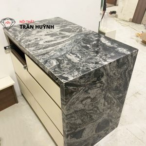 Hoàn Thiện Mặt Đá Granite Đen Sa Mạc Tại Lái Thiêu – Thuận An, Bình Dương | Giải Pháp Bền Đẹp Cho Không Gian Hiện Đại