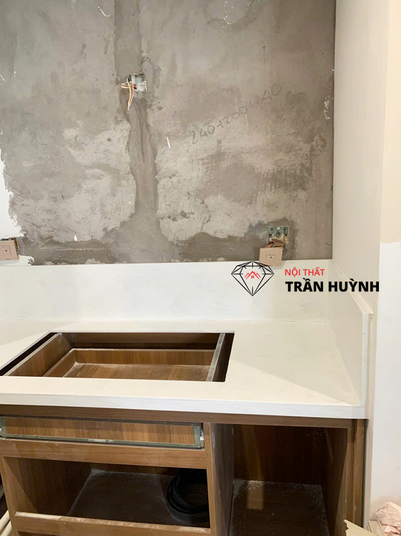 Hoàn Thiện Trọn Gói Đá Nhân Tạo Cho Căn Hộ Sala Sarimi Tháp B1.04.03