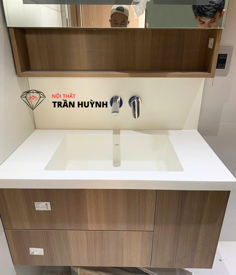 Chung Cư Hà Đô Nguyễn Văn Công – Thi Công Đá Solid Surface Mặt Bếp, Lavabo, Bàn Trang Điểm Cao Cấp