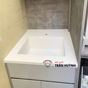 Thi Công Lavabo Đá Trắng Nhân Tạo Solid Surface Tại Thủ Đức – Giải Pháp Phòng Tắm Hiện Đại