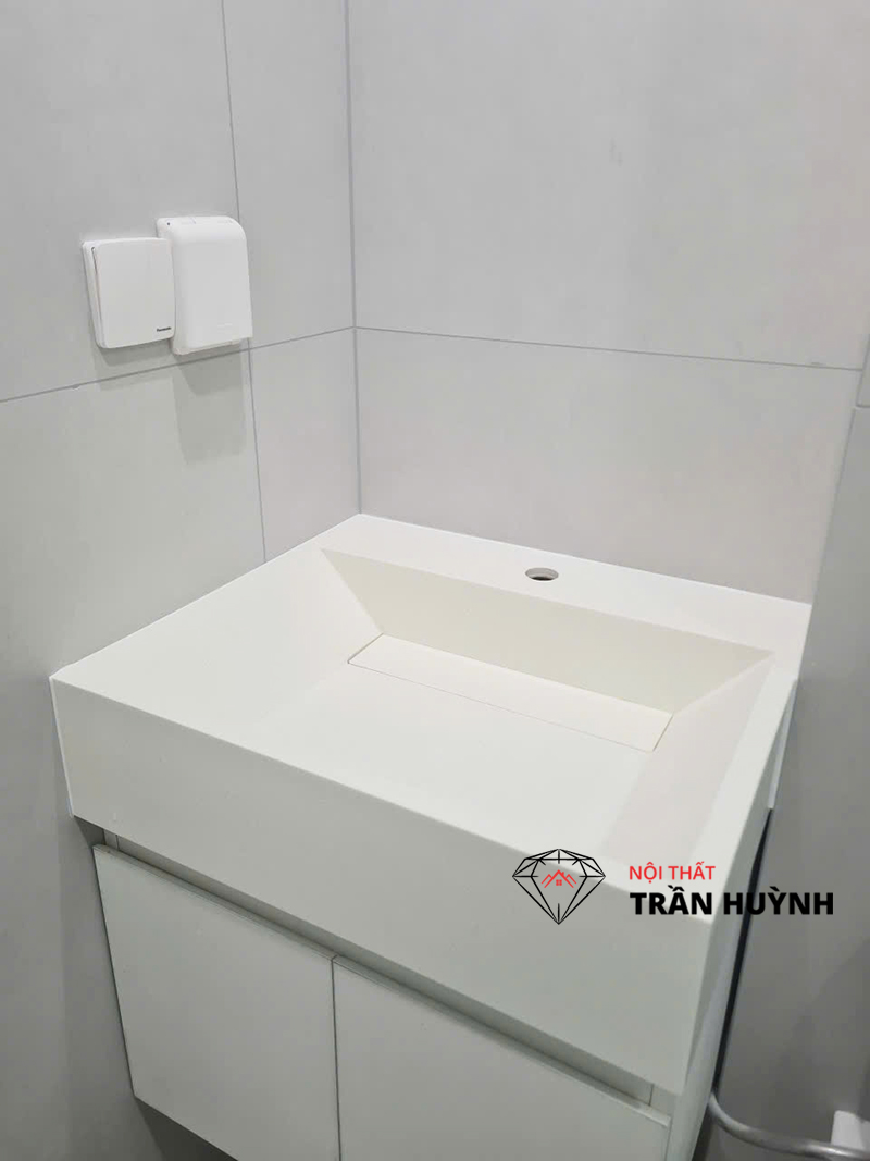 Dự Án Thi Công Lavabo Đá Solid Surface Màu Trắng Tại Nguyễn Hữu Cảnh Bình Thạnh