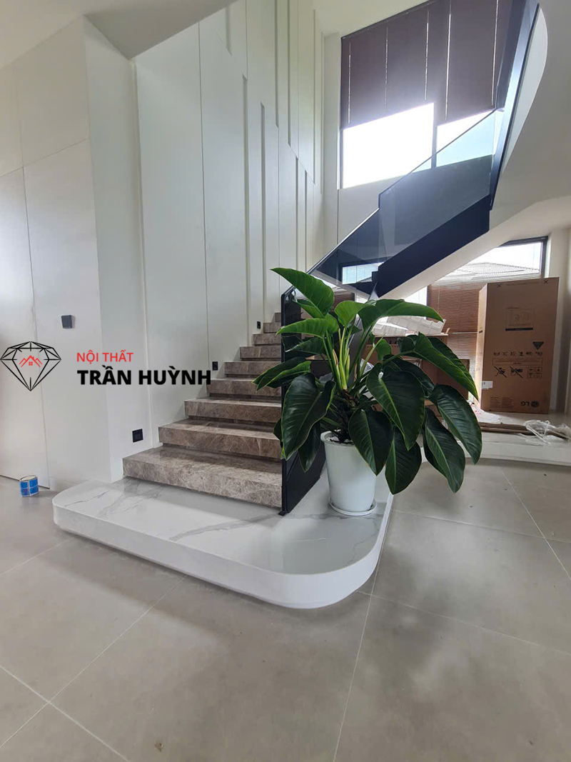 Hoàn Thiện Công Trình Long An Với Giải Pháp Thi Công Đá Nhân Tạo Trọn Gói