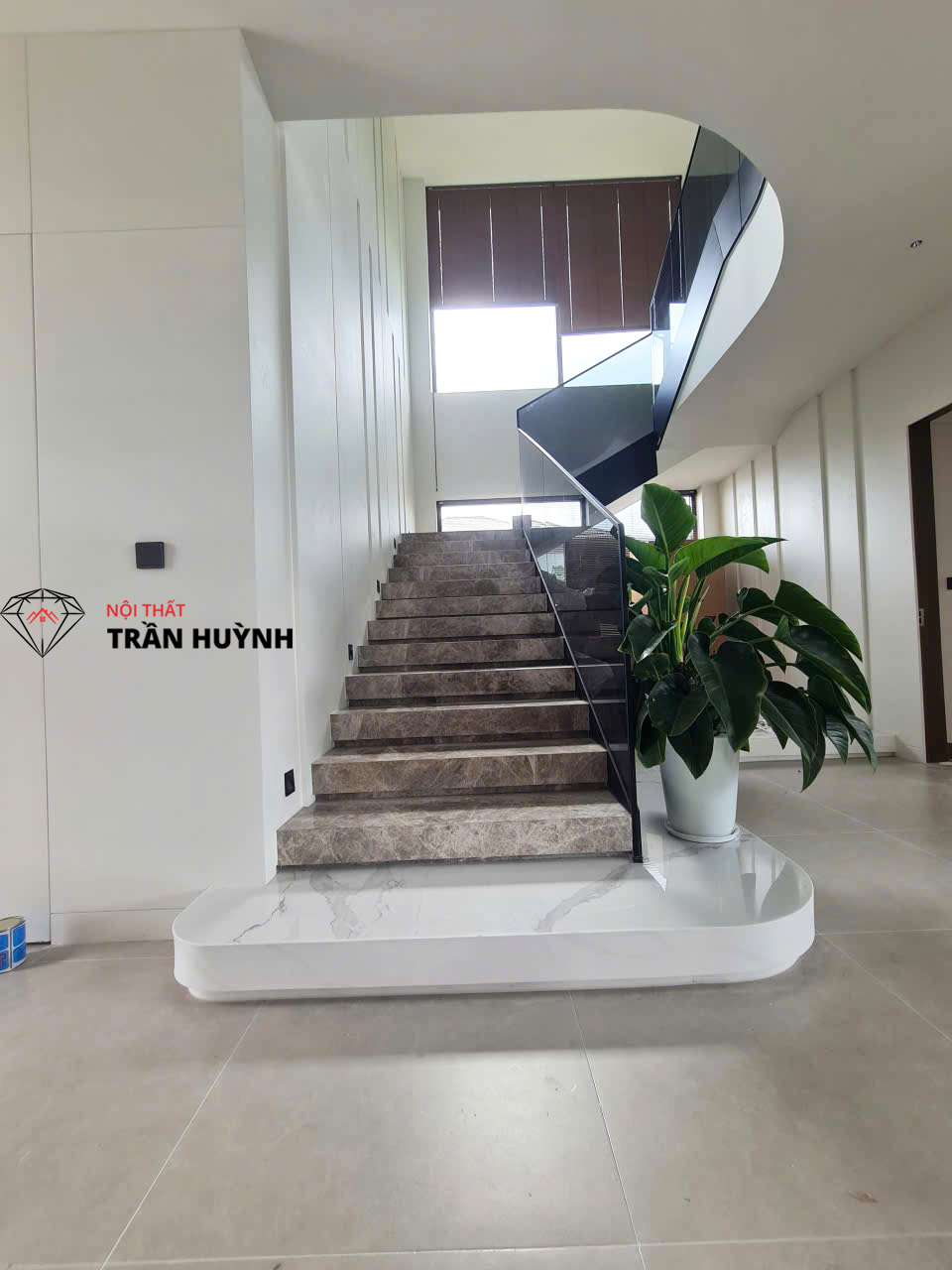 Hoàn Thiện Công Trình Long An Với Giải Pháp Thi Công Đá Nhân Tạo Trọn Gói