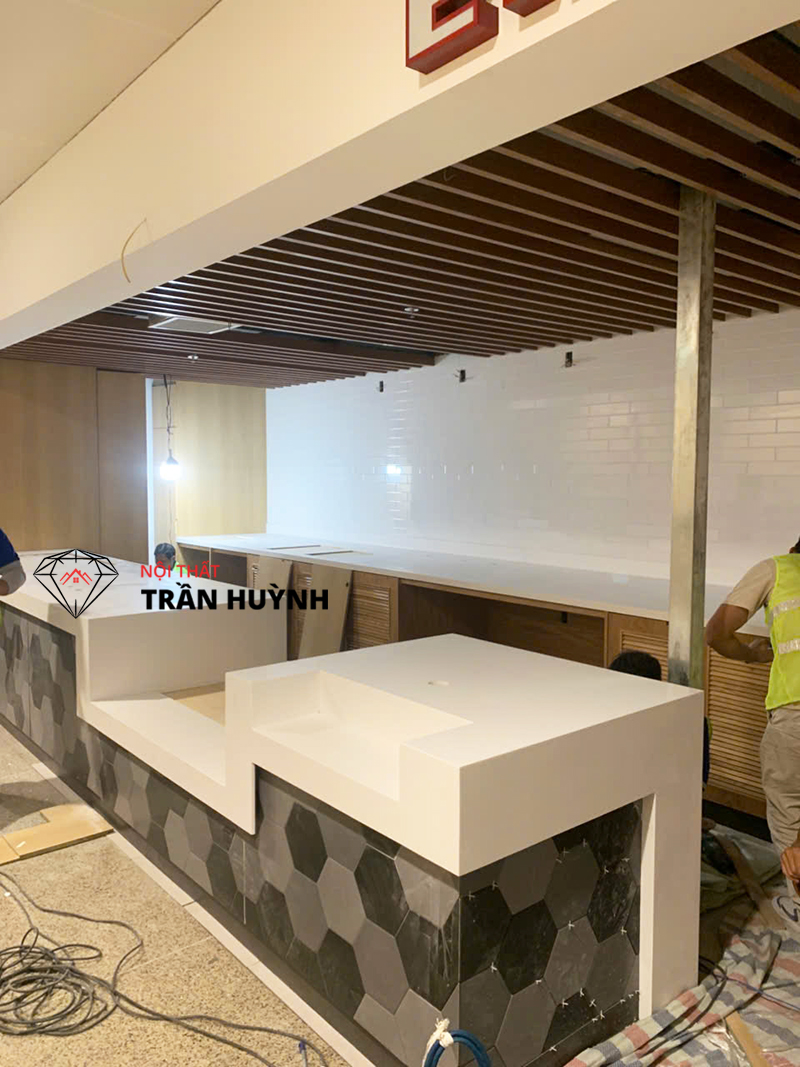 Dự Án Thi Công Quầy Đá Solid Surface Sân Bay Nội Bài
