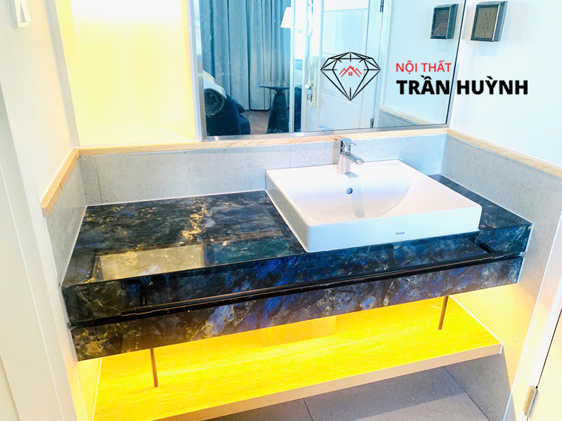 Dự Án Thi Công Đá Nung Kết Volga Blue Tại Khách Sạn Đà Nẵng